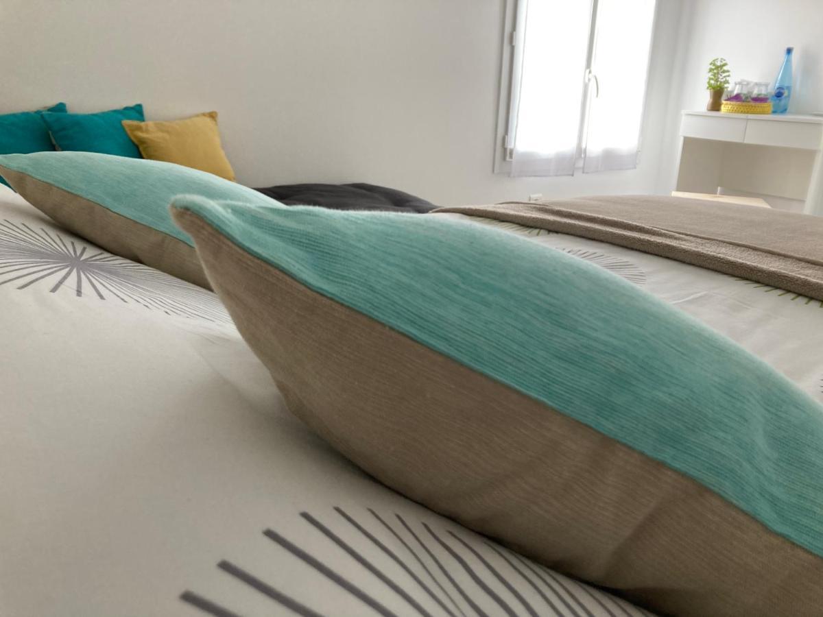 Maison Mama Neko Pontorson Eksteriør billede